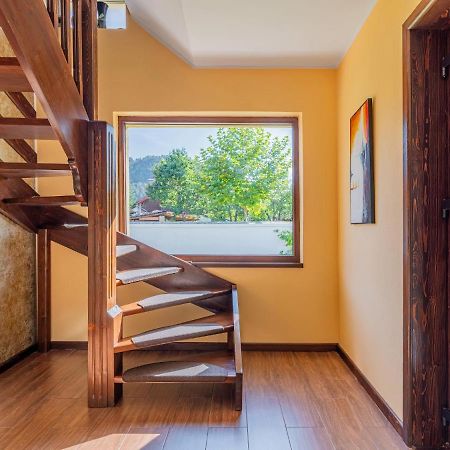 Casa Saraste Hotel Rîşnov Luaran gambar
