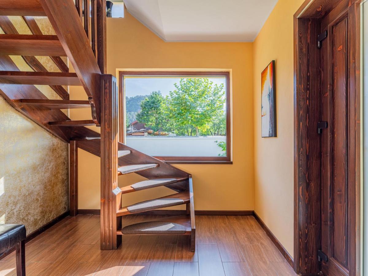 Casa Saraste Hotel Rîşnov Luaran gambar