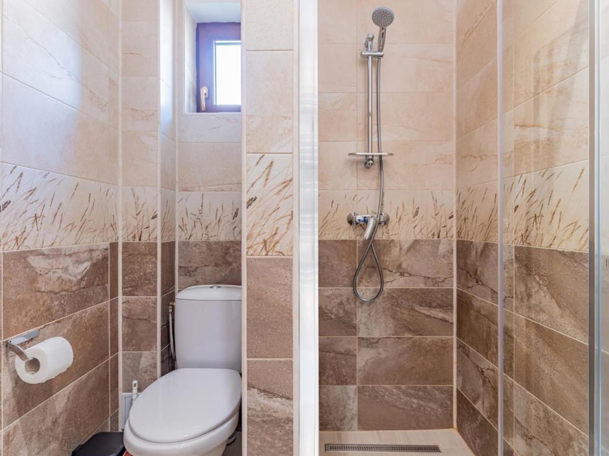 Casa Saraste Hotel Rîşnov Luaran gambar